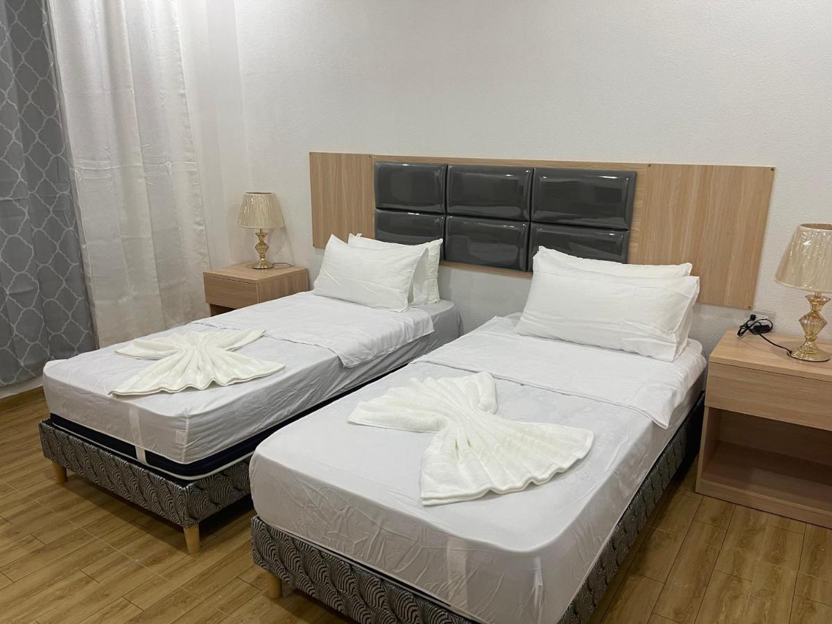 Aparthotel July Lower Prince's Quarter Zewnętrze zdjęcie