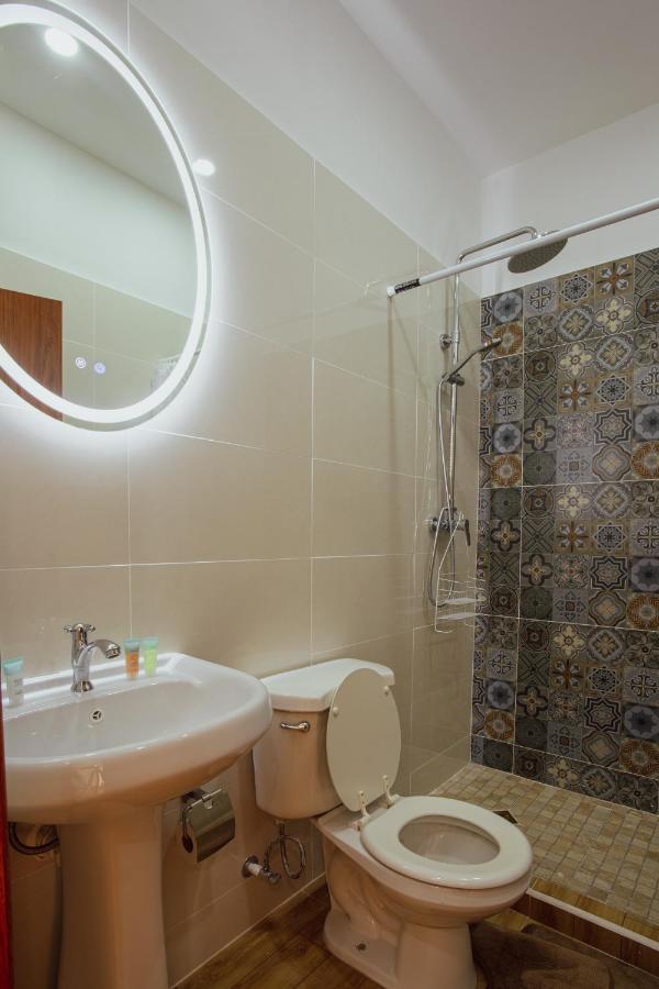 Aparthotel July Lower Prince's Quarter Zewnętrze zdjęcie